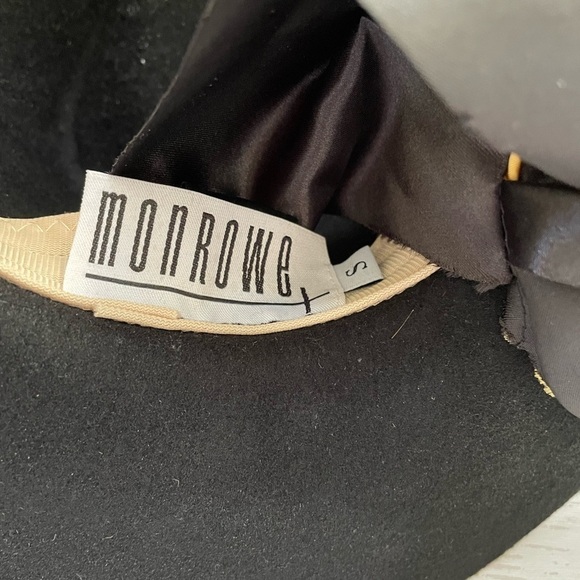 Monrowe Cowboy Hat in Black
Monrowe Size S women’s cowboy western festival main image 4